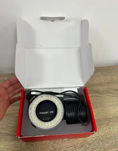 Nové LED kruhové svetlo Aputure Amaran Halo.