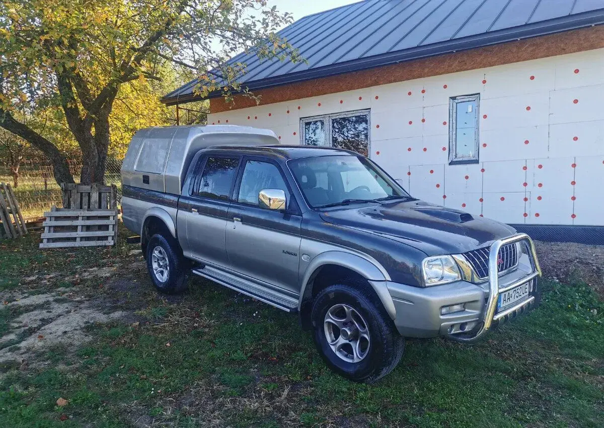 Mitsubishi L200 – 162 000 km
