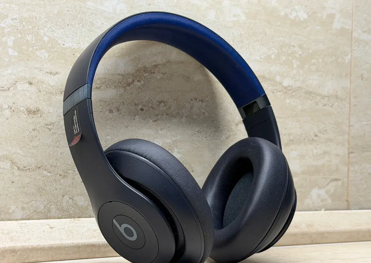 Beats Studio Pro Blue