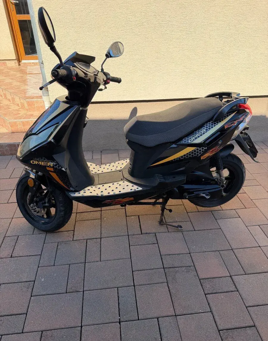Skúter 50ccm