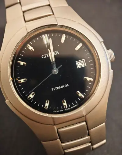 Titánové hodinky Citizen Titanium