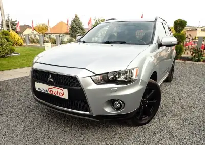 Mitsubishi OUTLANDER – 190 903 km