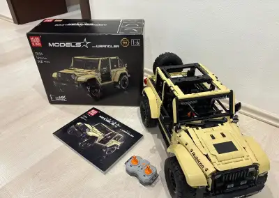 Stavebnica Mould King Technic 1:6 Jeep Wrangler RC
