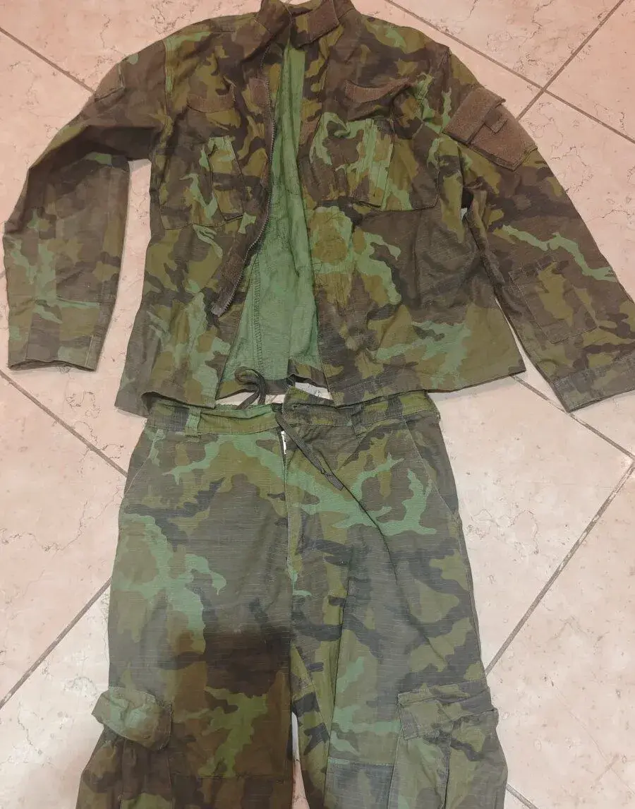 Airsoft uniforma plus maska