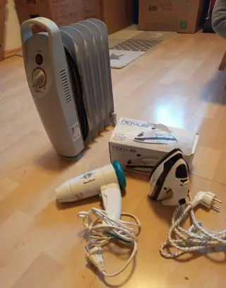 Cestovný fen,cestovnú žehličku,radiator