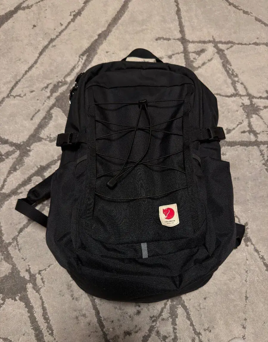 Fjällräven Skule 28 – čierny batoh, 28 l