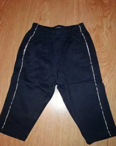 BURBERRY Tepláky č. 80