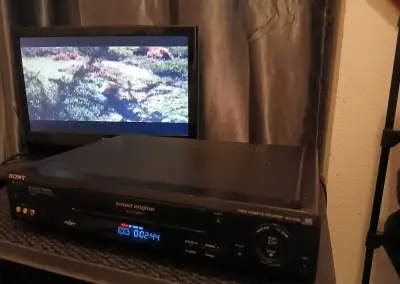 VIDEO RECORDER SONY SLV -E780