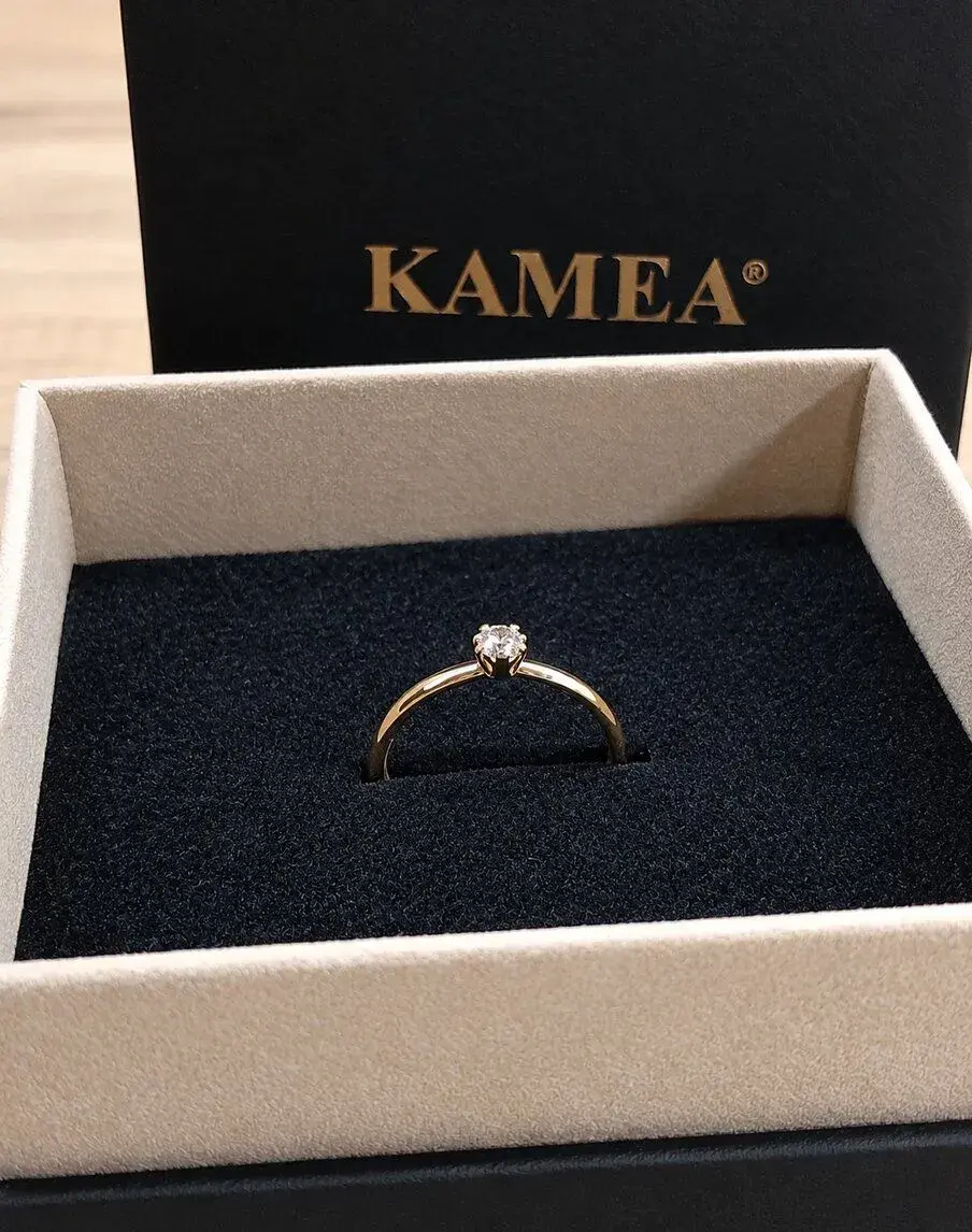 NOVÝ ZLATÝ ZÁSNUBNÝ PRSTEŇ S DIAMANTOM – 14K ŽLTÉ ZLATO