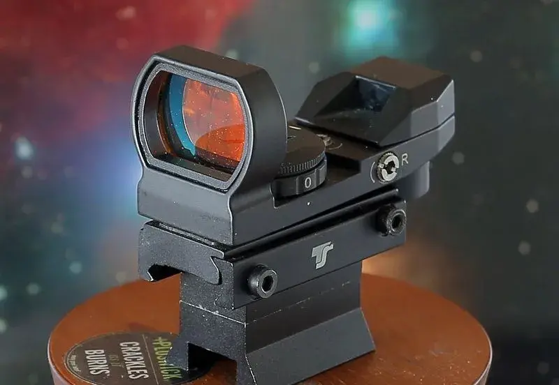 TS - Red Dot Finder (Adaptér pre Canon EOS).