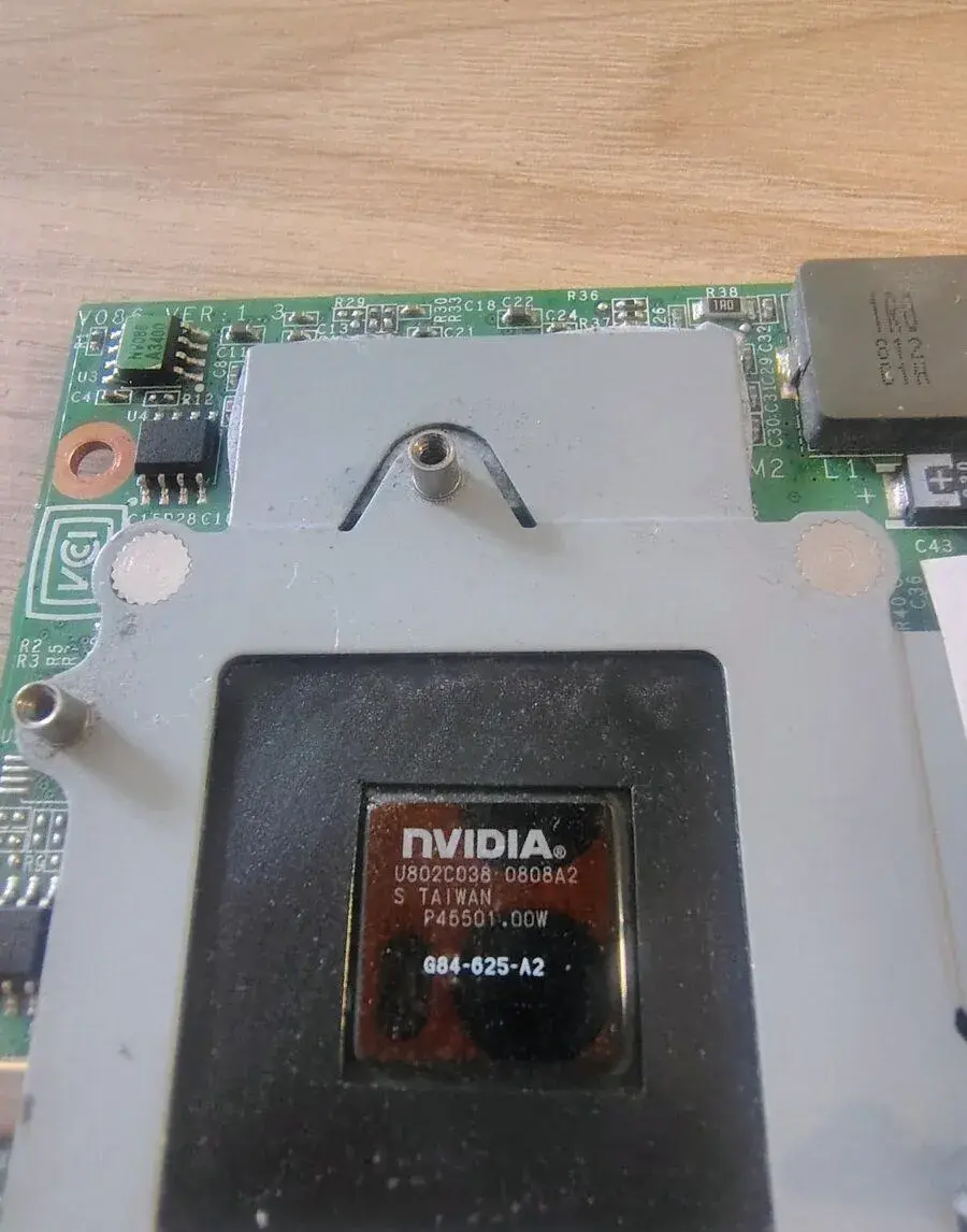 Grafická karta NVIDIA G84-625-A2