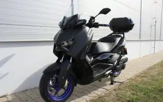 yamaha X-MAX 125, ICON BLUE, SK, r.v. 5/2026, vodičák sk.B