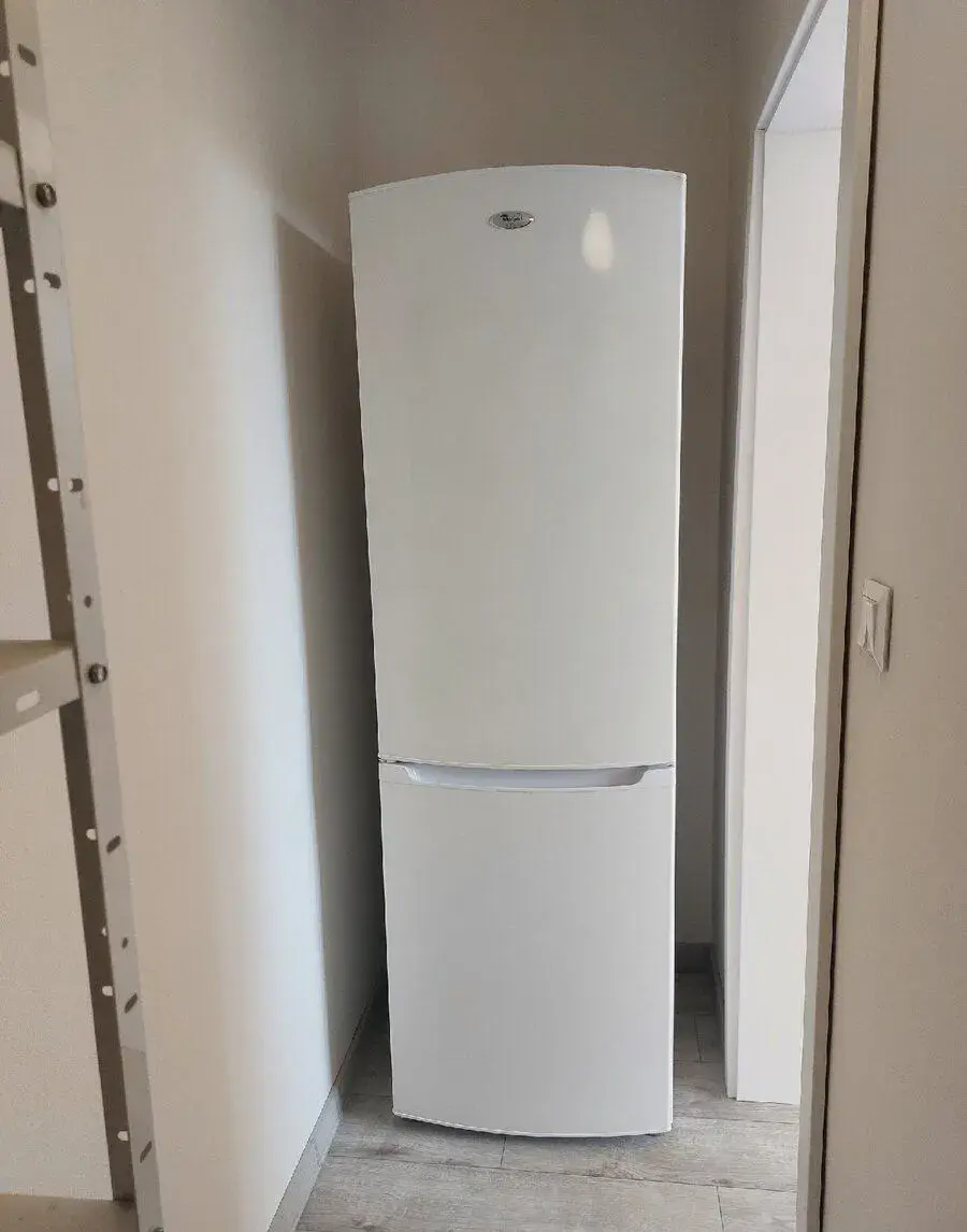 Chladnicka Whirlpool ARC 5750/2