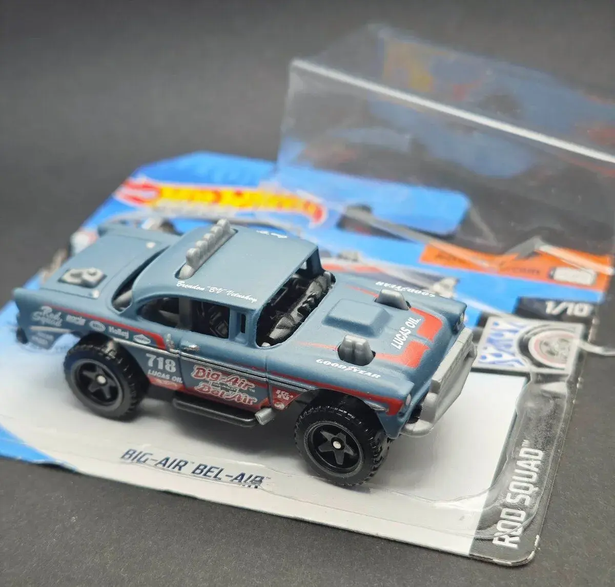 Hot wheels 13 - Chevy, Jaguar a Jeep
