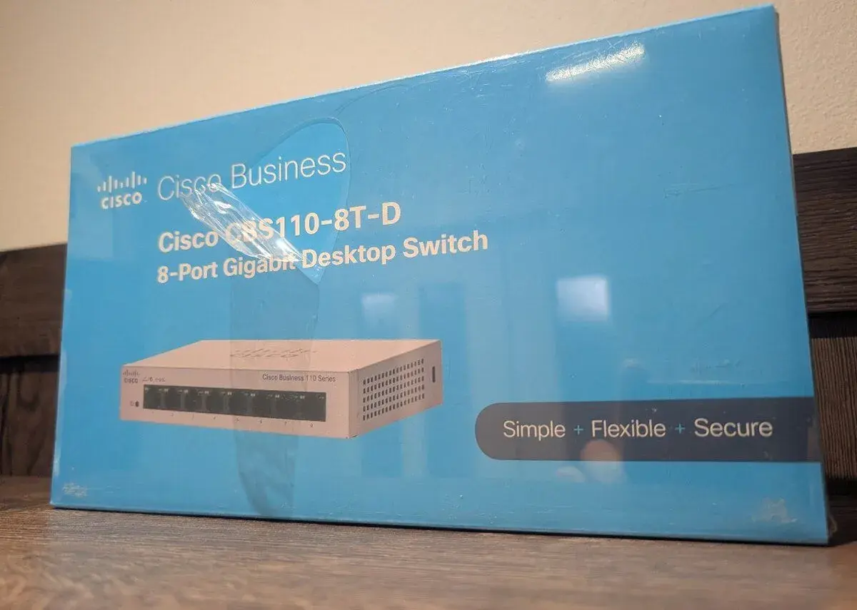 Nový 8-portový gigabitový switch Cisco Business CBS11