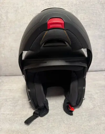 Schuberth C3 Pro matná čierna + SC1 komunikátor + batéria