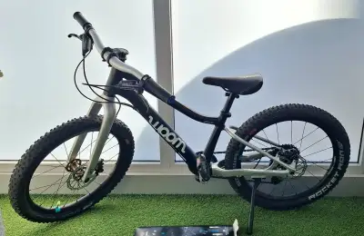 Detsky bicykel WOOM 4 OFF "20