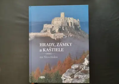 Hrady, zámky a kaštiele na Slovensku