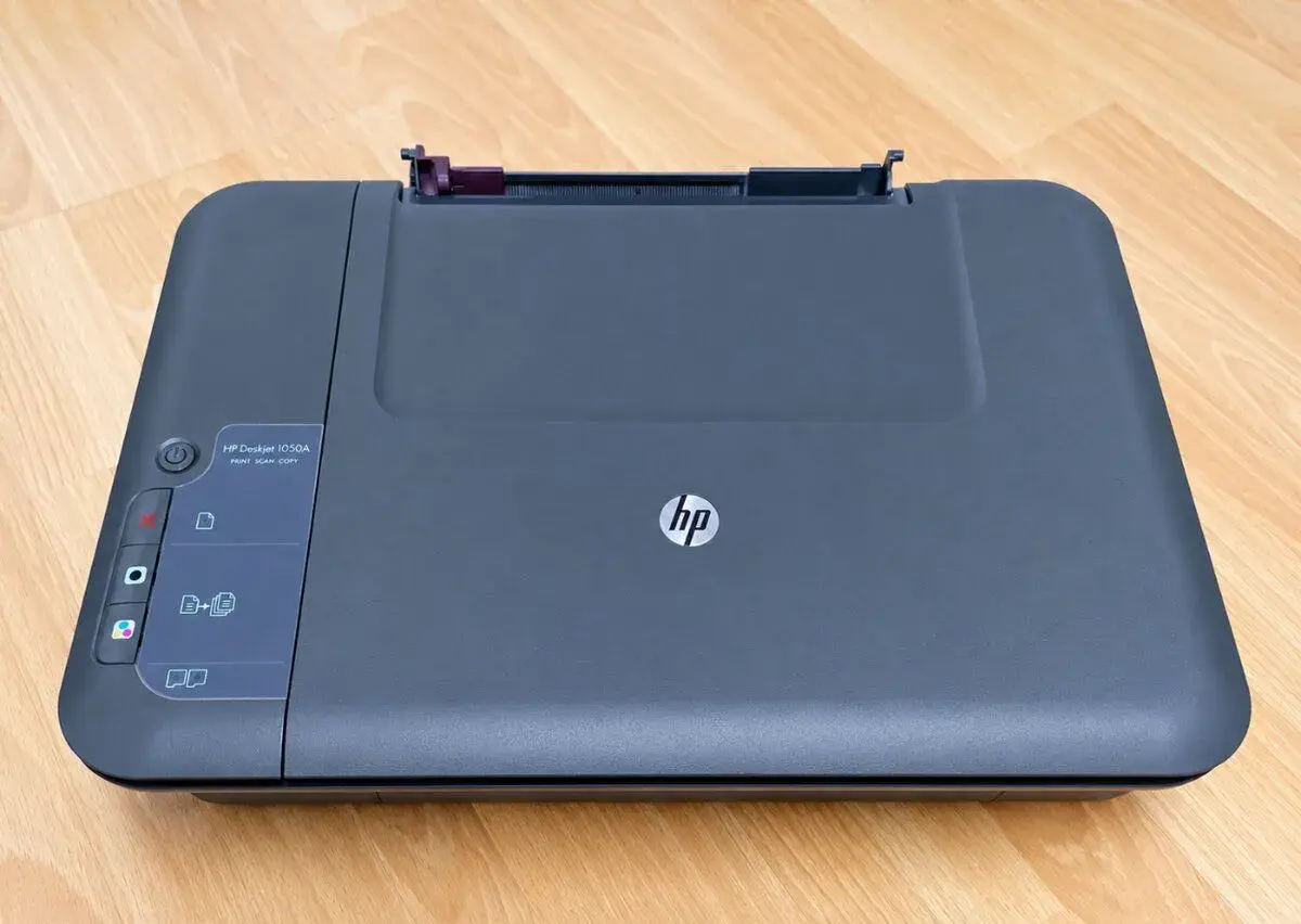 HP Deskjet 1050A - tlačiareň / skener / kopírka