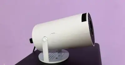 LED PROJEKTOR