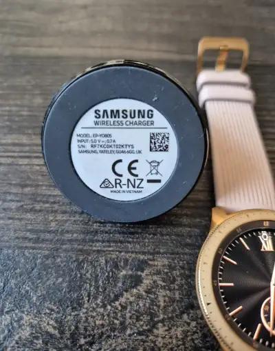 SAMSUNG GALAXY WATCH SM-R810