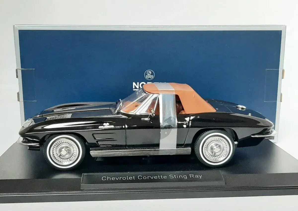 1:18 - Chevrolet Corvette Stingray Cabriolet - Norev - 1:18