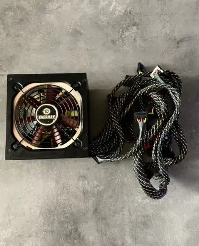 Enermax NAXN 650 W – ventilátor Noctua, plne funkčný
