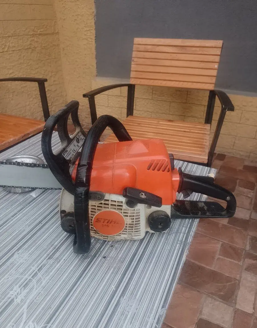 Motorová píla 180 Stihl