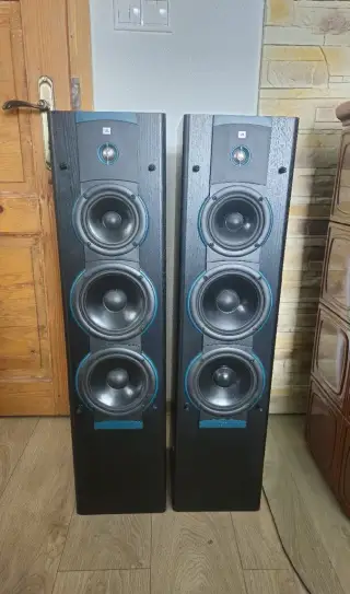 JBL LX 8