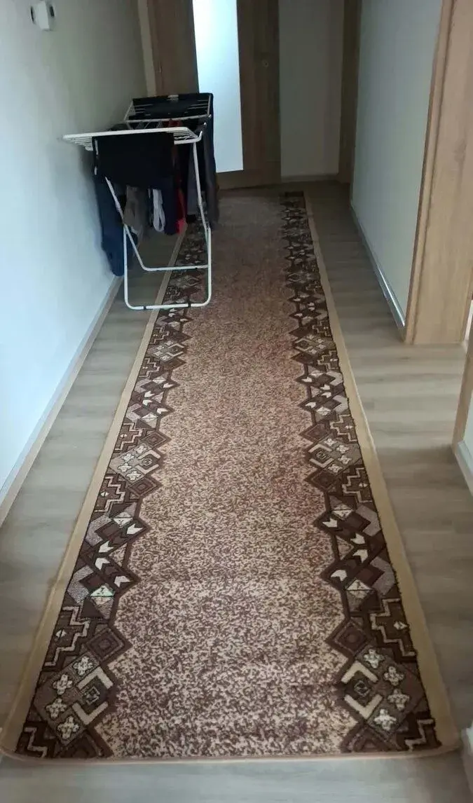 Koberec behúň