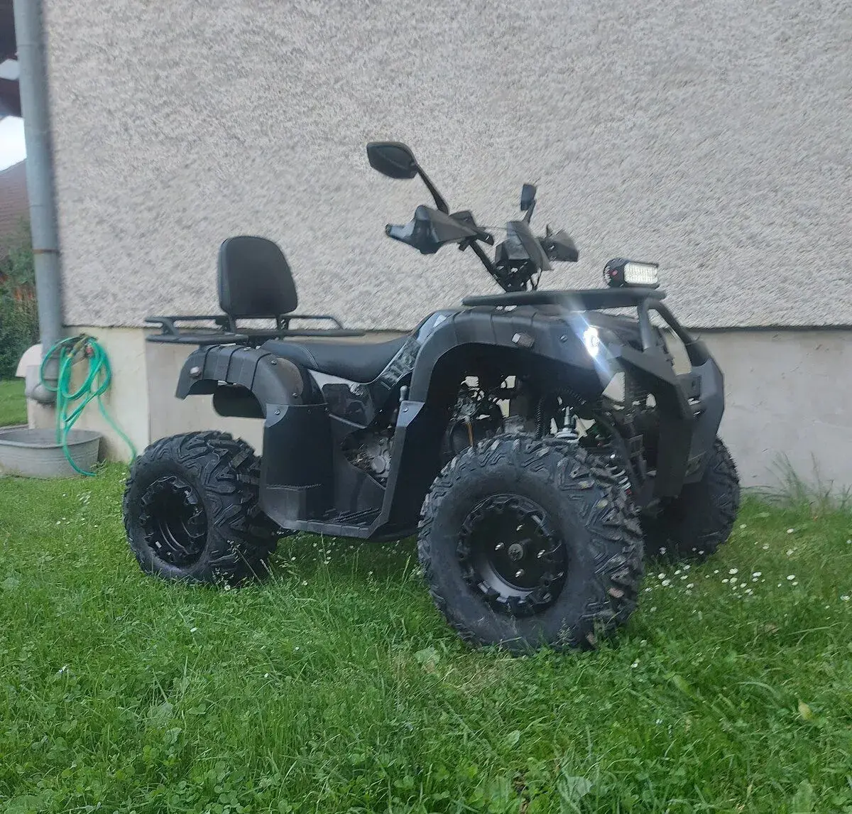Štvorkolku ATV Keymoto 250 s olejovým chladičom