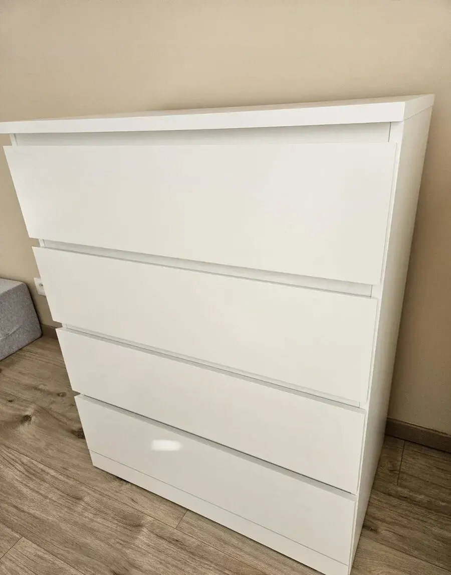 4 šuflíková komoda IKEA ( biela )