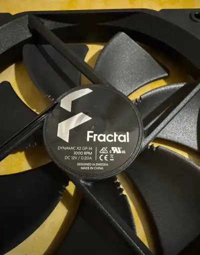 Ventilátor Fractal 140mm