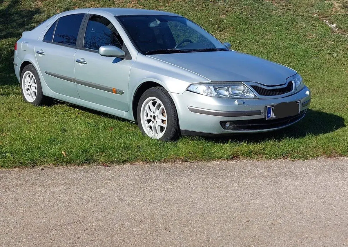 Renault Laguna – 2001