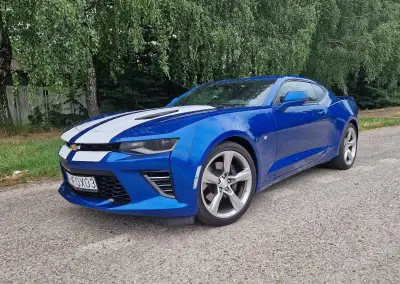 Camaro 2SS 6.2 V8 manuál, 20 tis. km EU Možný odpočet DPH.