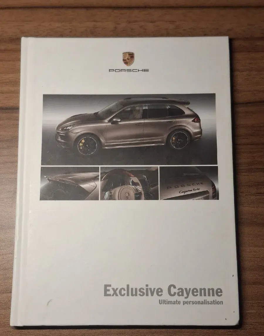 Porsche Cayenne knihu