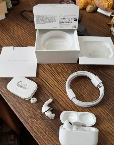 Apple AirPods 2 Pro
