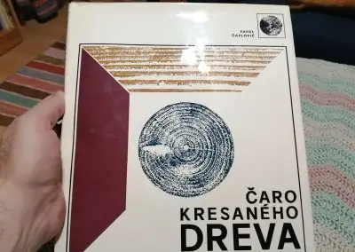Čaro kresaného dreva--1977--Pavol Čaplovič--počet strán 176