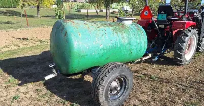 Cisterna za traktor
