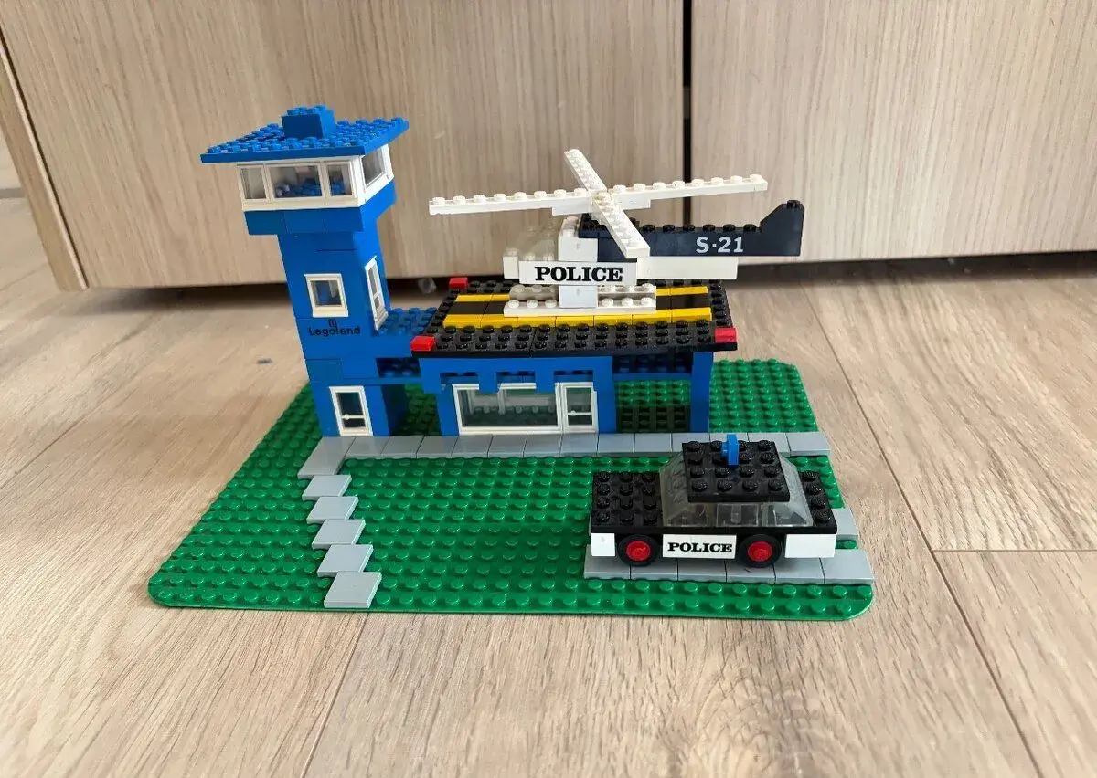 Lego Legoland policajná stanica 354
