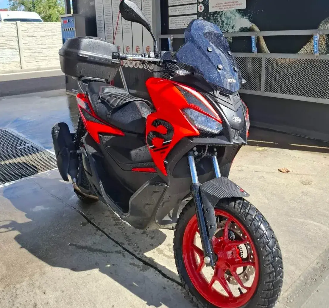 Aprilia SR GT 125