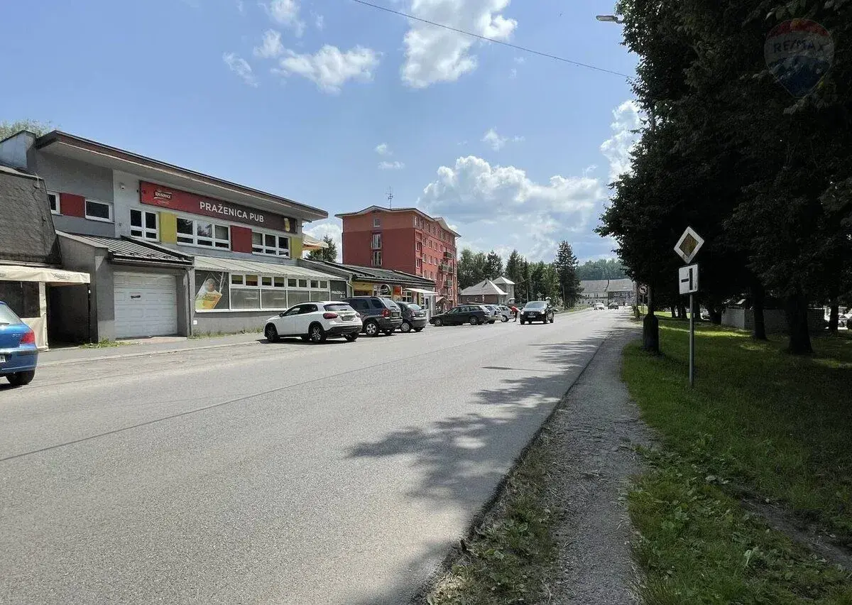 Predaj: Piváreň a Bistro v centre občianskej vybavenosti a o