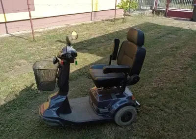 Elektrický trojkolesový skúter pre seniorov