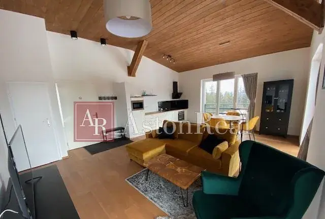 APARTMÁN 2 IZB. VYSOKÉ TATRY- TATRANSKÁ ŠTRBA - BALK.,PARK.M