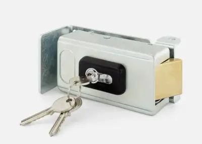 Elektrozámok Hörmann 24 V pre krídlové brány