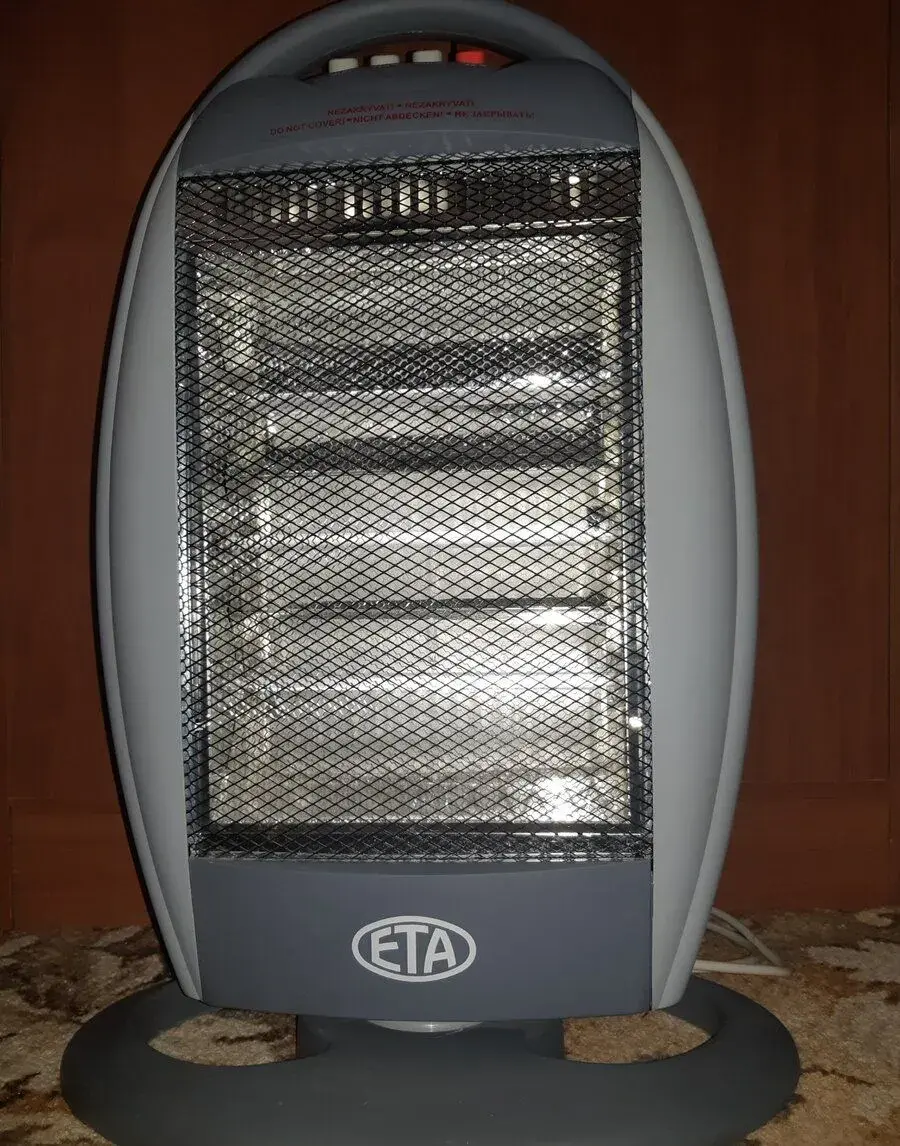 AKO NOVÝ HALOGÉNOVÝ / ELEKTRICKÝ OHRIEVAČ ETA – 1200 W