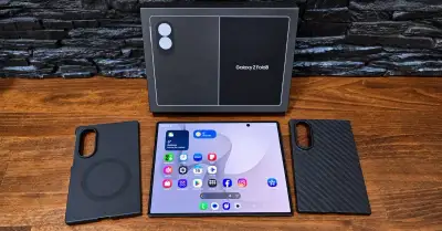 Samsung Galaxy Z Fold 8 12/256GB (krabica, zaruka, kryty)