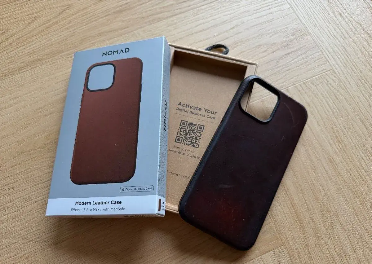 Horween Leather NOMAD kryt s Magsafe na iPhone 13 Pro Max
