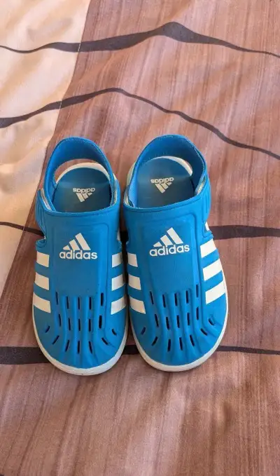 Detské sandále adidas veľkosť 32