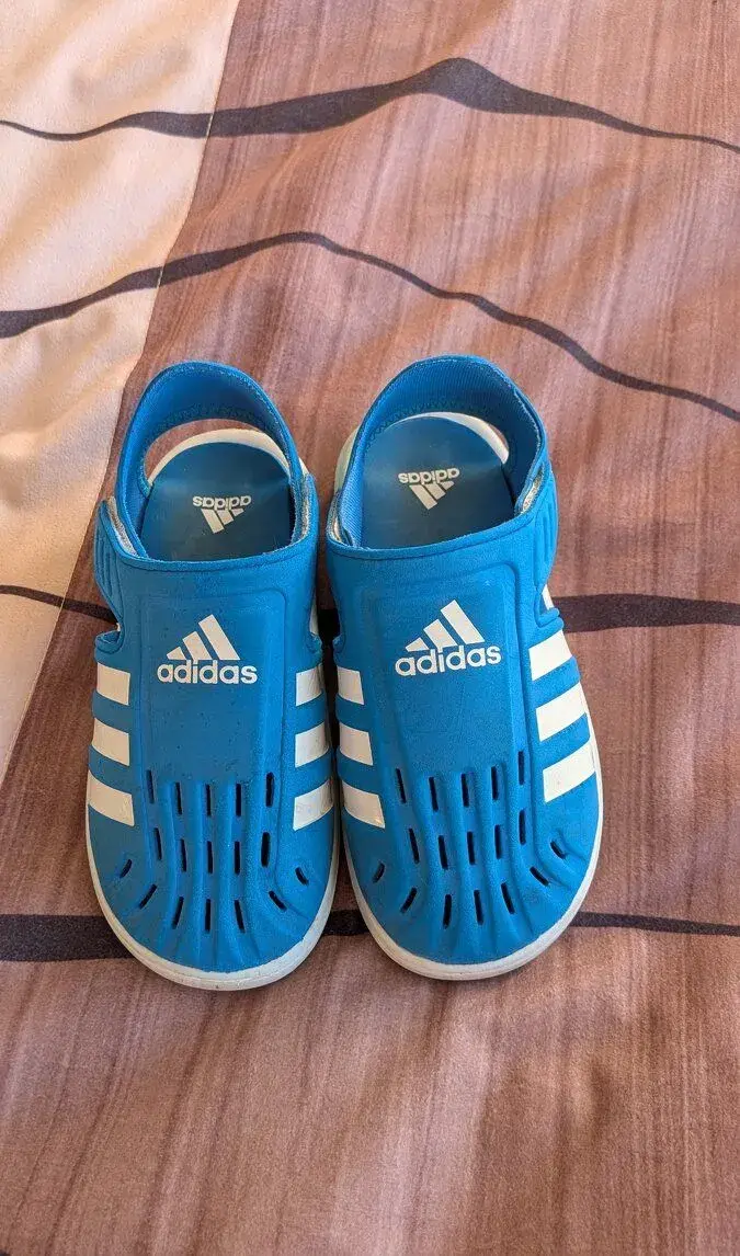 Detské sandále adidas veľkosť 32